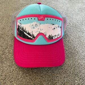 Bigtruck snow goggles trucker hat